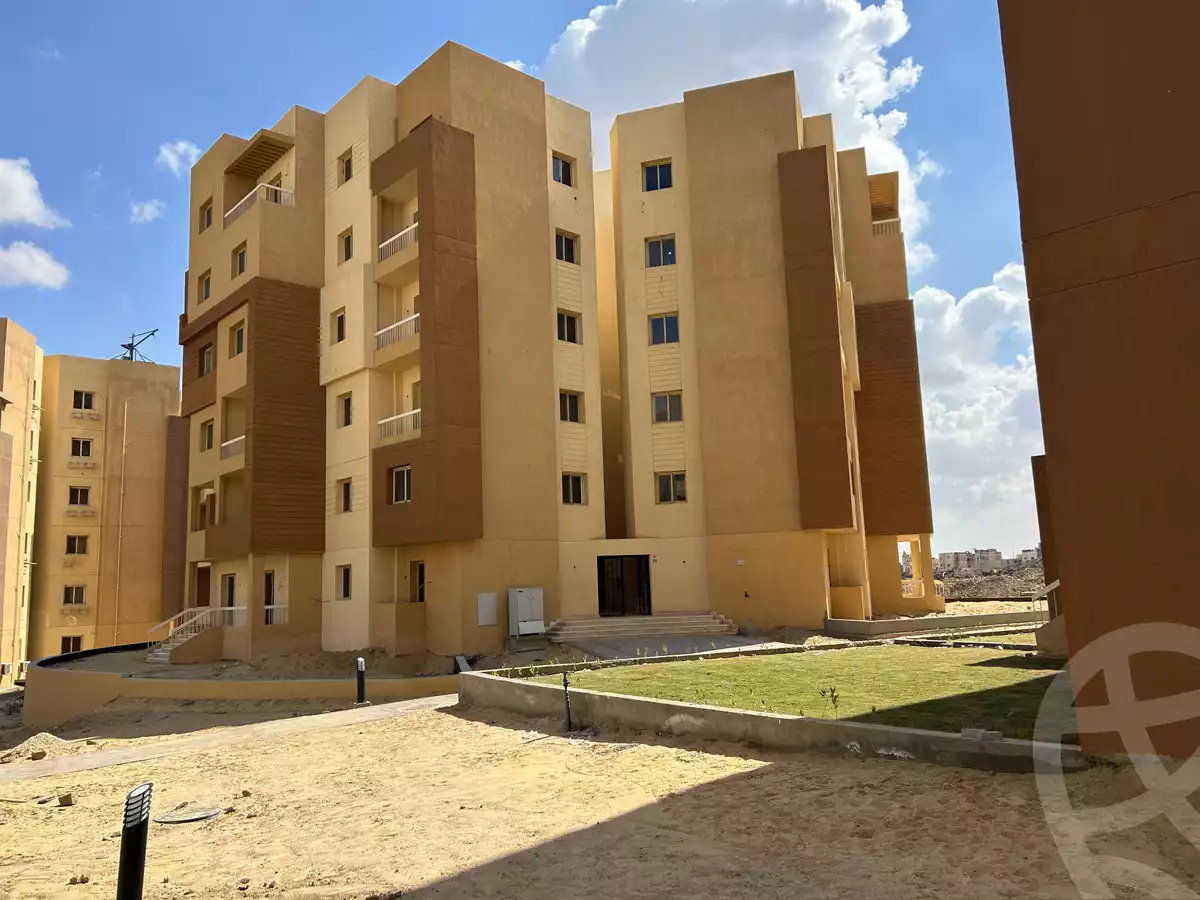 https://aqarmap.com.eg/ar/listing/4183032-for-sale-cairo-6th-of-october-hadaeq-october-kmbwnd-fy-hdyq-ktwbr-ashgar-city