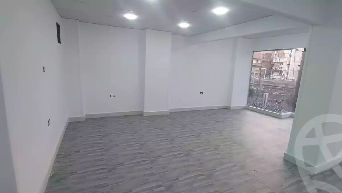 https://aqarmap.com.eg/ar/listing/3835206-for-sale-alexandria-el-asafra-shr-mlk-hfny