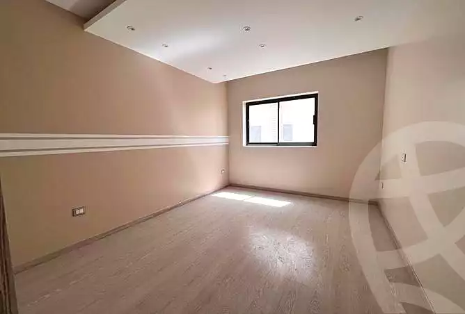 https://aqarmap.com.eg/ar/listing/3838921-for-rent-cairo-new-cairo-compounds-lakeview-residence