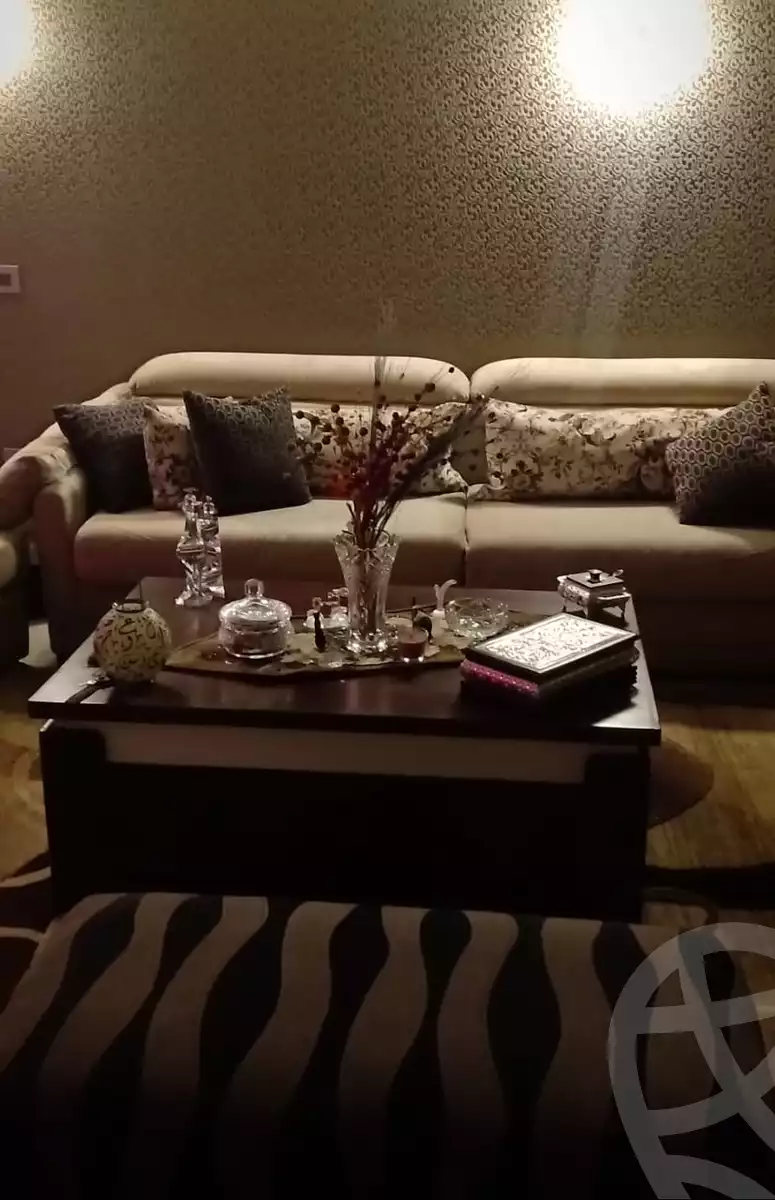 https://aqarmap.com.eg/en/listing/3852132-for-sale-cairo-new-cairo-ltjm-lkhms-el-ahyaa-second-neighborhood