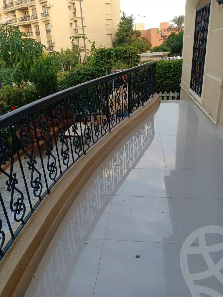 https://aqarmap.com.eg/ar/listing/3852988-for-sale-cairo-new-cairo-lrhb-city-phase-10-farouk-el-baz-st