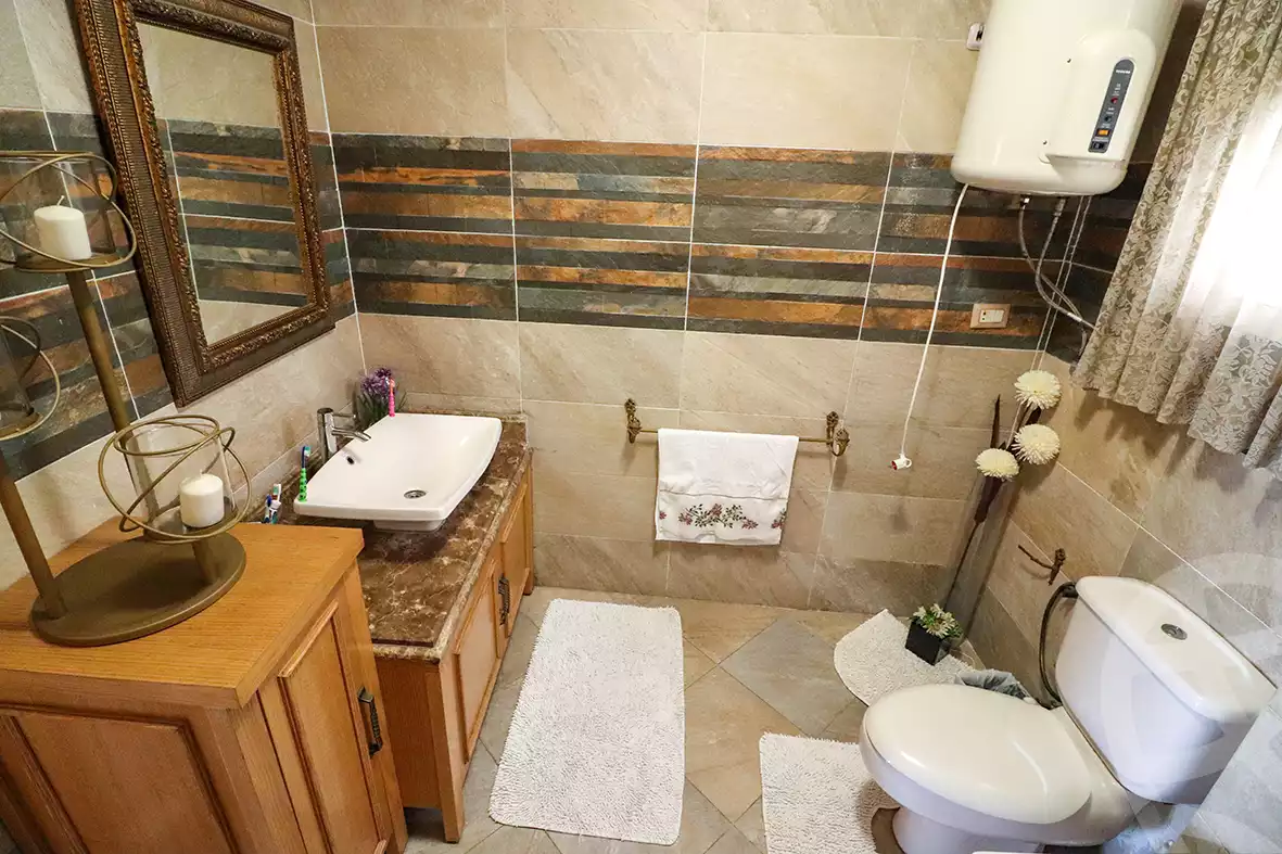 https://aqarmap.com.eg/ar/listing/3673328-for-sale-alexandria-kafr-abdo-kafr-abdou-st