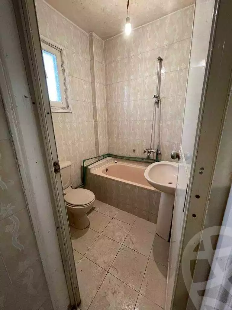 https://aqarmap.com.eg/ar/listing/4299929-for-sale-cairo-helwan-hadayek-helwan-gamal-abd-el-nasir