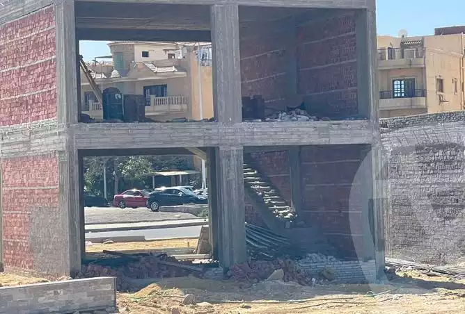 https://aqarmap.com.eg/en/listing/3858463-for-rent-cairo-new-cairo-first-settlement-mhwr-mstfy-kml