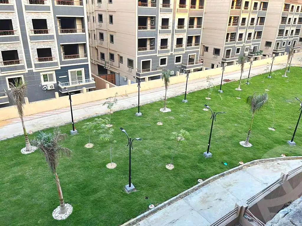https://aqarmap.com.eg/ar/listing/3858557-for-sale-cairo-new-cairo-south-investors-gamal-abdel-nasser-st