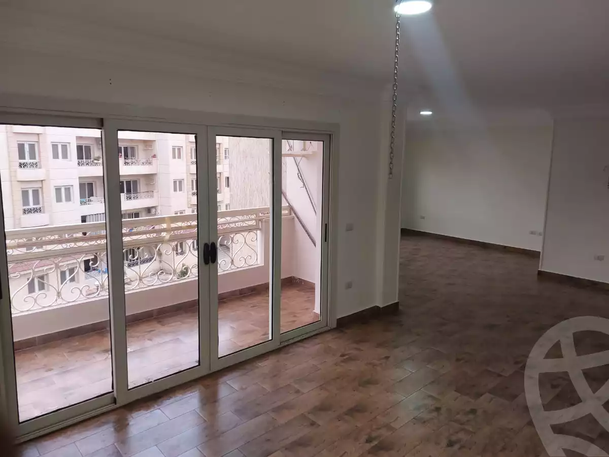 https://aqarmap.com.eg/en/listing/3858920-for-sale-el-wahatt-road