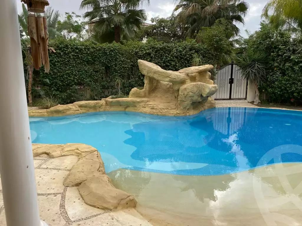 https://aqarmap.com.eg/ar/listing/3869595-for-rent-cairo-6th-of-october-compound-green-heights