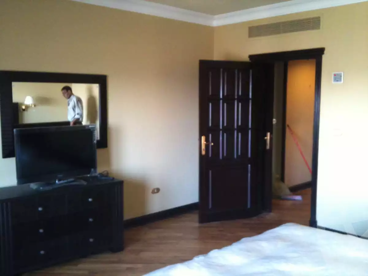 https://aqarmap.com.eg/en/listing/4113712-for-rent-cairo-dokki-kwrnysh-lnyl
