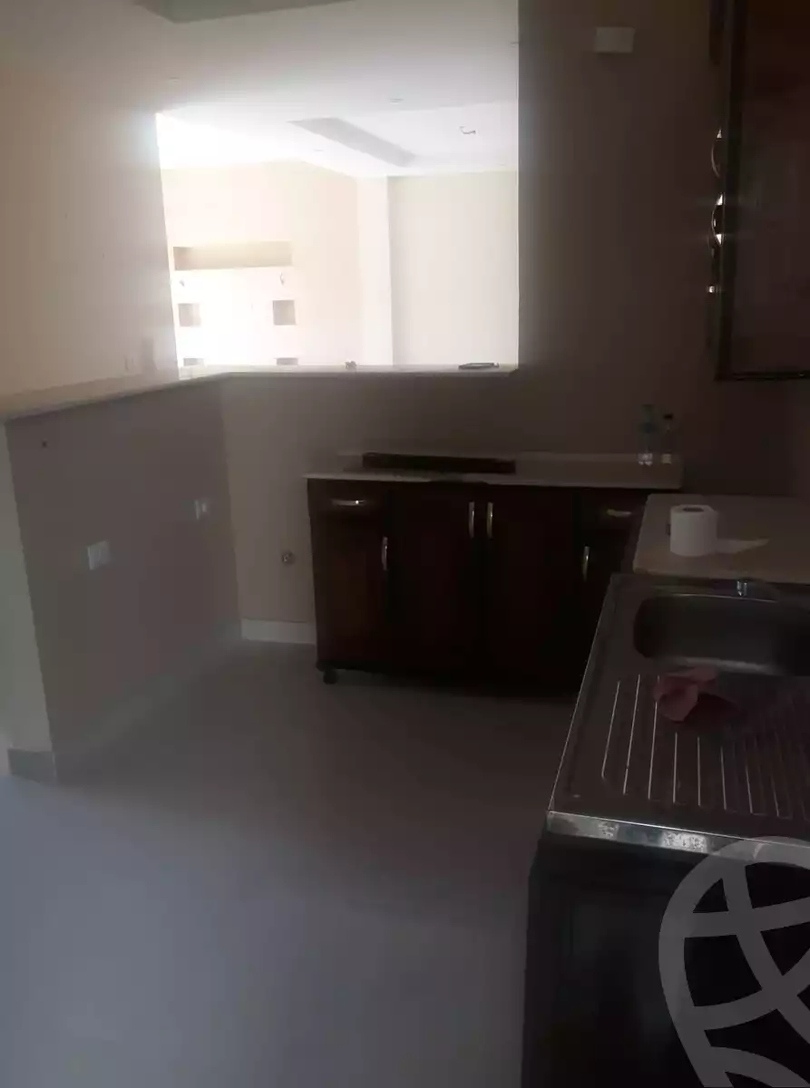 https://aqarmap.com.eg/ar/listing/3878574-for-sale-cairo-el-sheikh-zayed-city-compounds-dh-drys