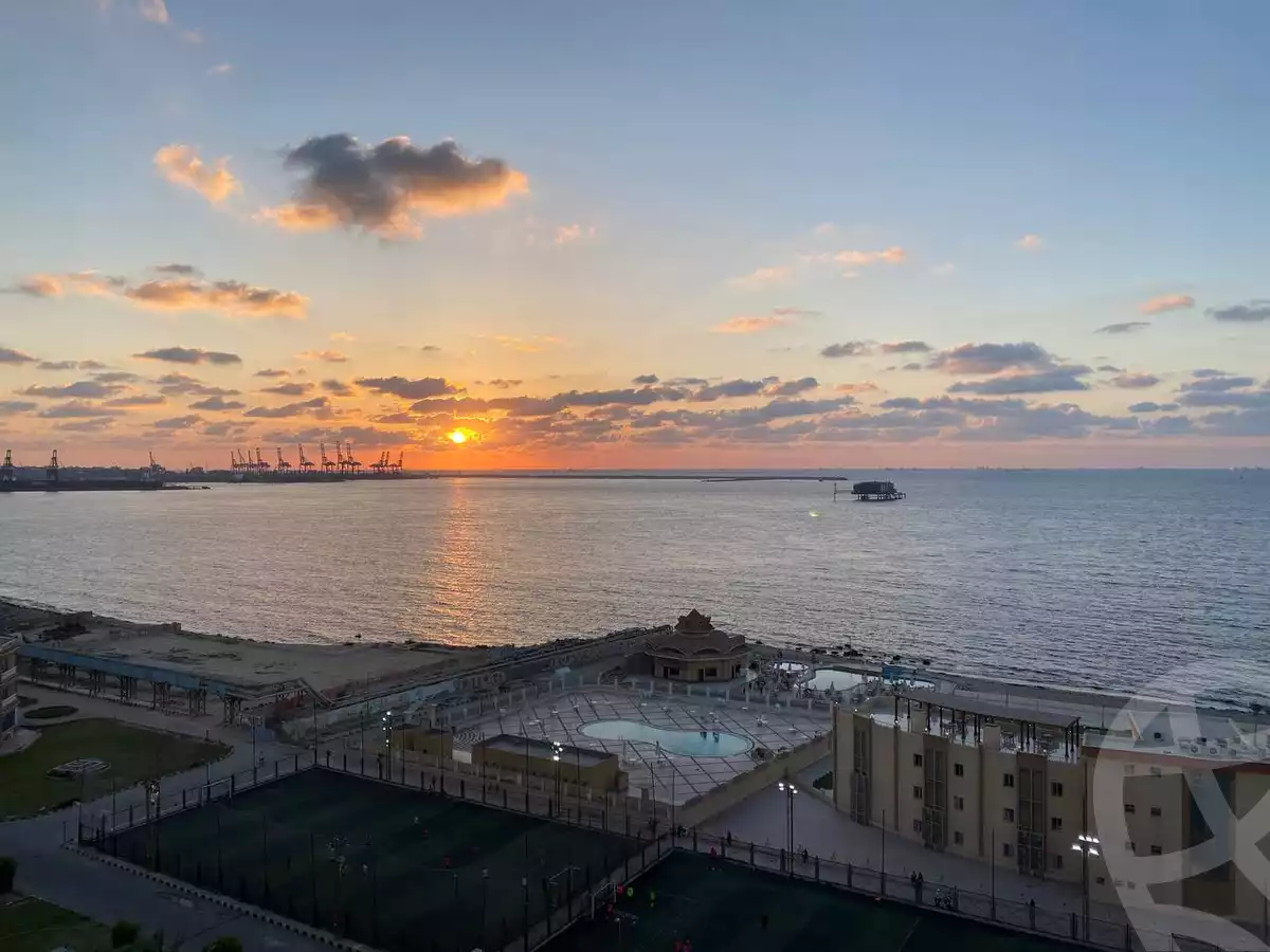 https://aqarmap.com.eg/ar/listing/3879130-for-sale-cairo-new-cairo-ring-road