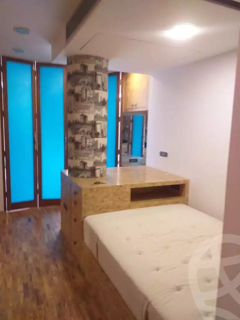 https://aqarmap.com.eg/ar/listing/3879197-for-sale-cairo-new-cairo-lrhb-city-phase-8