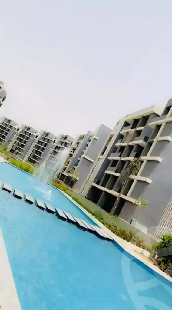 https://aqarmap.com.eg/ar/listing/3880417-for-sale-cairo-6th-of-october-compound-sun-capital