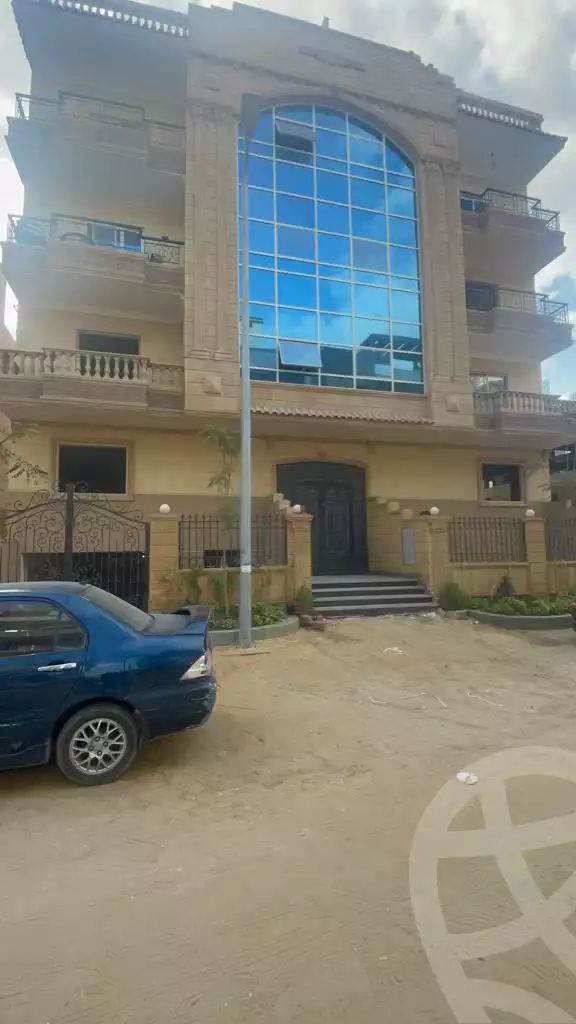 https://aqarmap.com.eg/en/listing/3880663-for-sale-cairo-el-sheikh-zayed-city-bait-el-watan