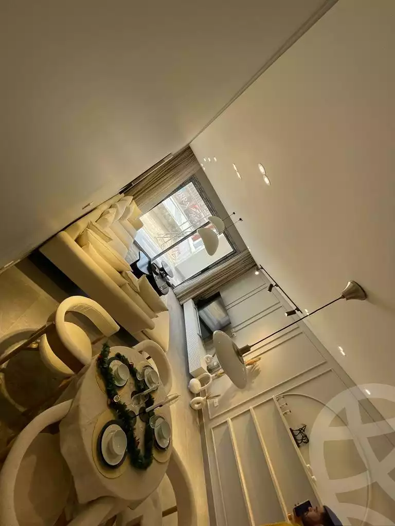 https://aqarmap.com.eg/en/listing/3881850-for-sale-cairo-el-sheikh-zayed-city-compounds-kmbwnd-fyldj-wyst-dr-llttwyr