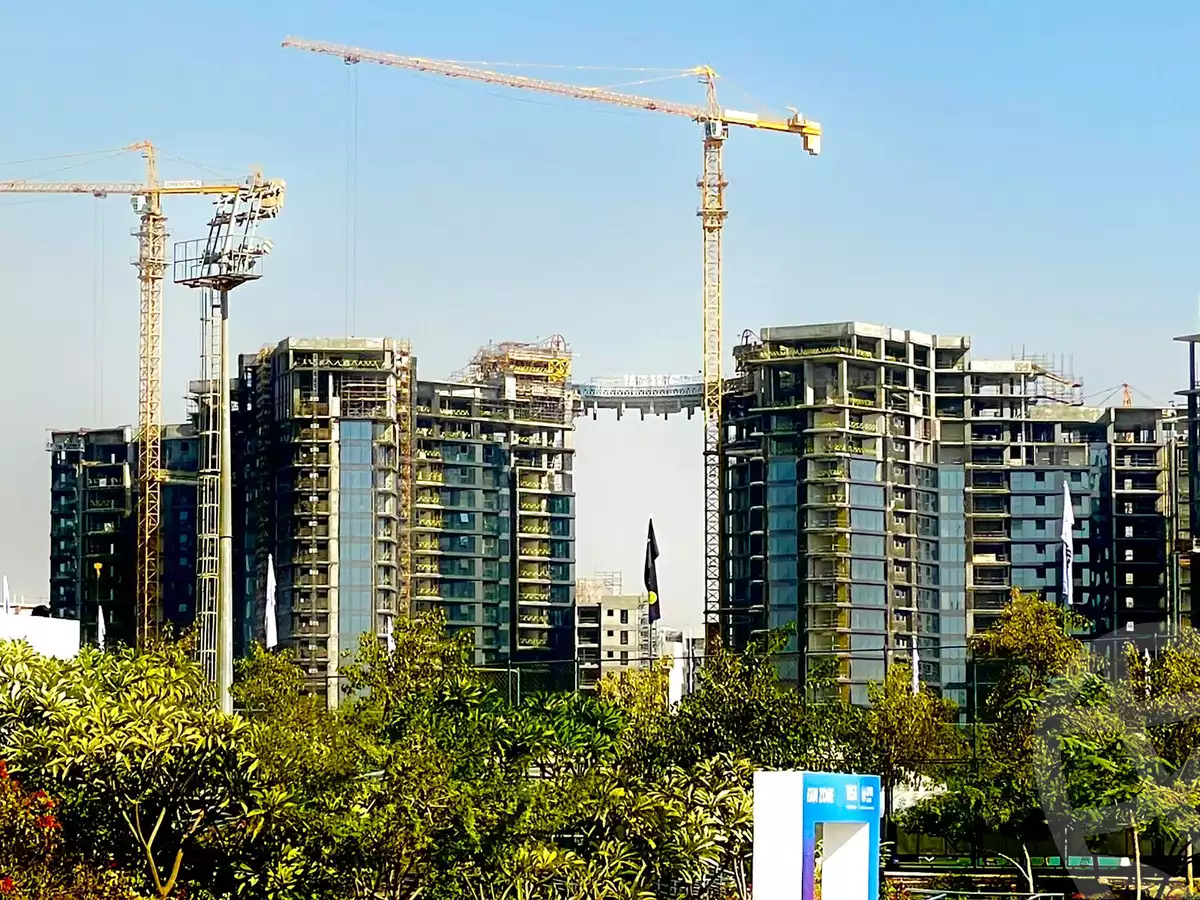 https://aqarmap.com.eg/ar/listing/3883226-for-sale-cairo-el-sheikh-zayed-city-compounds-brj-zyd-wr-llttwyr
