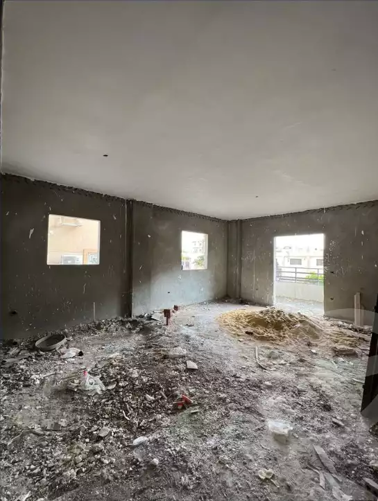 https://aqarmap.com.eg/ar/listing/3884450-for-sale-cairo-el-sheikh-zayed-city-el-hay-el-khames-lhy-lkhms