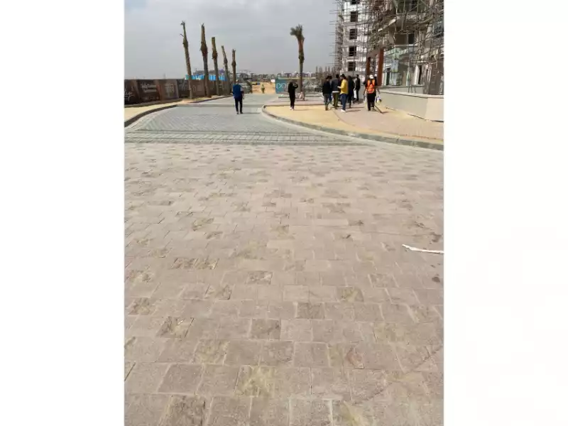 https://aqarmap.com.eg/ar/listing/3890741-for-sale-cairo-el-sheikh-zayed-city-compounds-kmbwnd-fyldj-wyst-dr-llttwyr