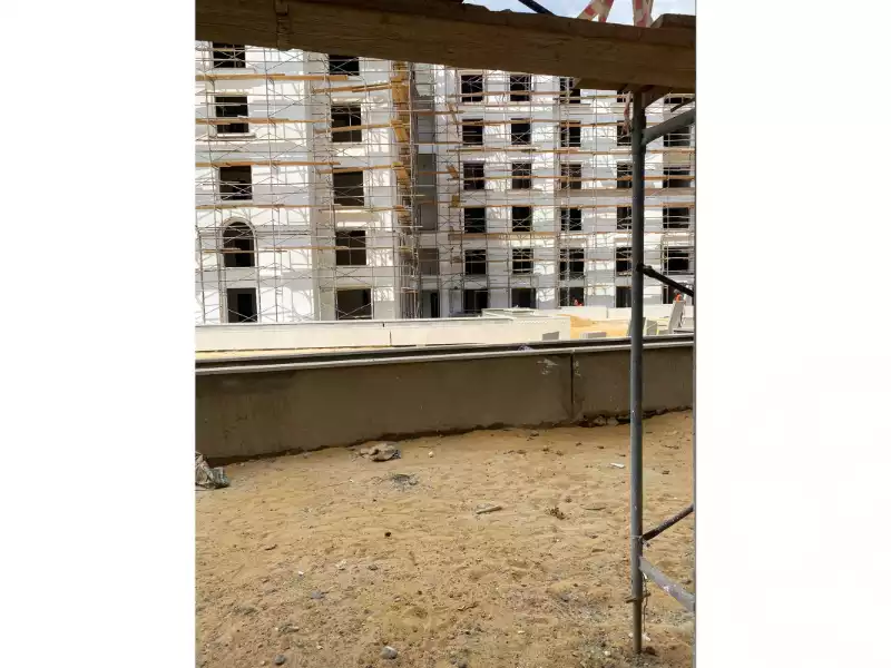 https://aqarmap.com.eg/ar/listing/3890741-for-sale-cairo-el-sheikh-zayed-city-compounds-kmbwnd-fyldj-wyst-dr-llttwyr