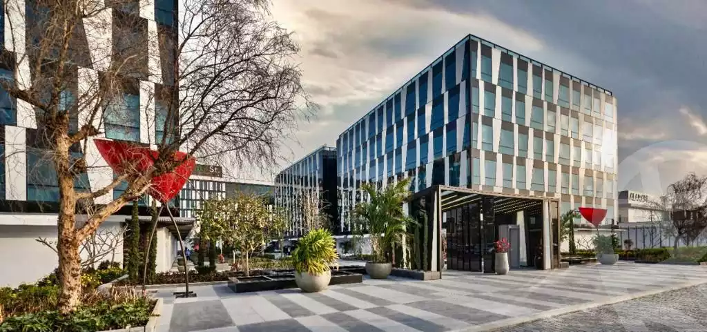https://aqarmap.com.eg/ar/listing/3892276-for-rent-cairo-el-sheikh-zayed-city-compounds-brk-stryt-mwl-sky