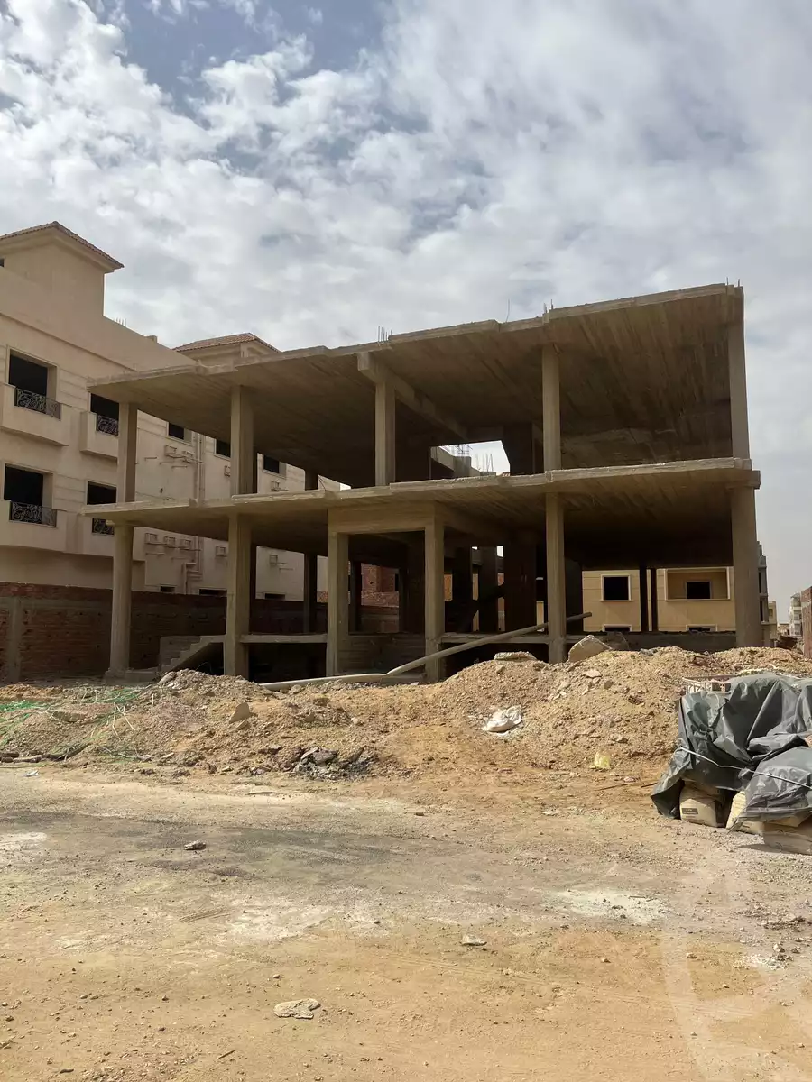 https://aqarmap.com.eg/ar/listing/3614447-for-sale-cairo-new-cairo-golden-square