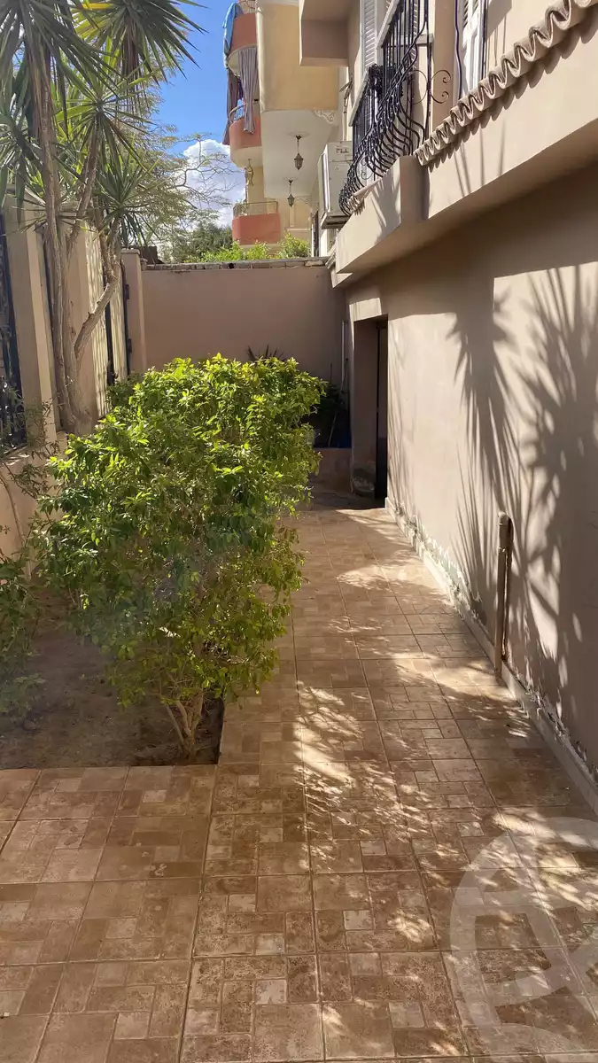 https://aqarmap.com.eg/ar/listing/3894538-for-sale-cairo-6th-of-october-el-ahyaa-neighborhood-5th-street-19