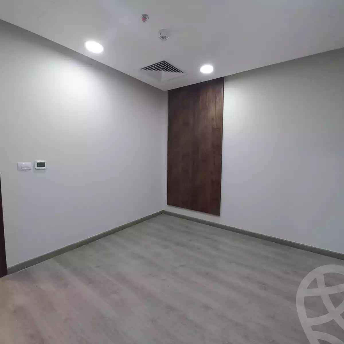 https://aqarmap.com.eg/en/listing/3902149-for-sale-cairo-el-sheikh-zayed-city-shr-lbstn