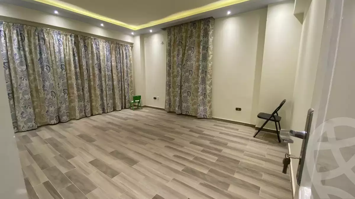 https://aqarmap.com.eg/ar/listing/3894538-for-sale-cairo-6th-of-october-el-ahyaa-neighborhood-5th-street-19