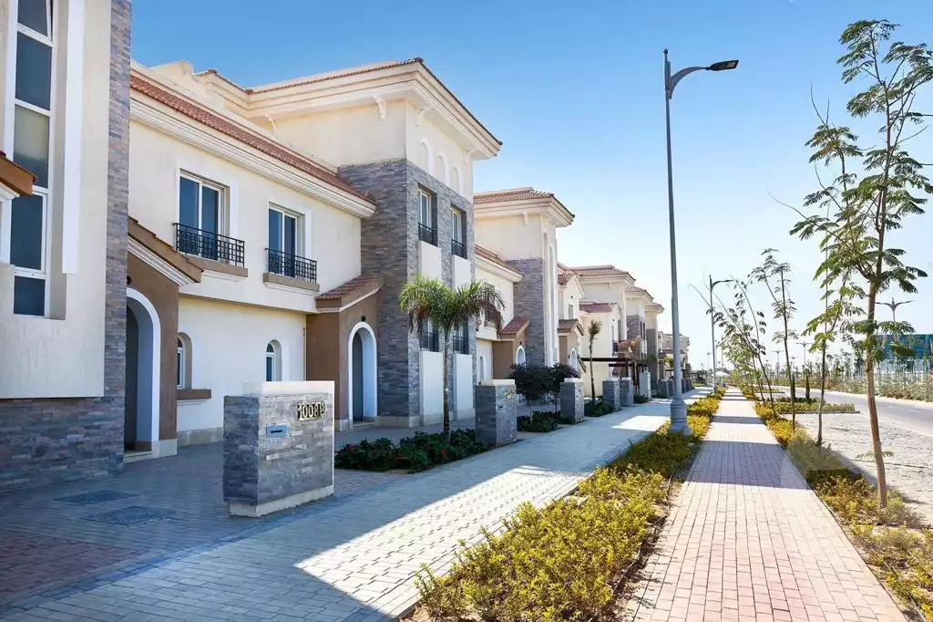 https://aqarmap.com.eg/ar/listing/3917558-for-sale-cairo-new-administrative-capital-r3-lmqsd-arjan