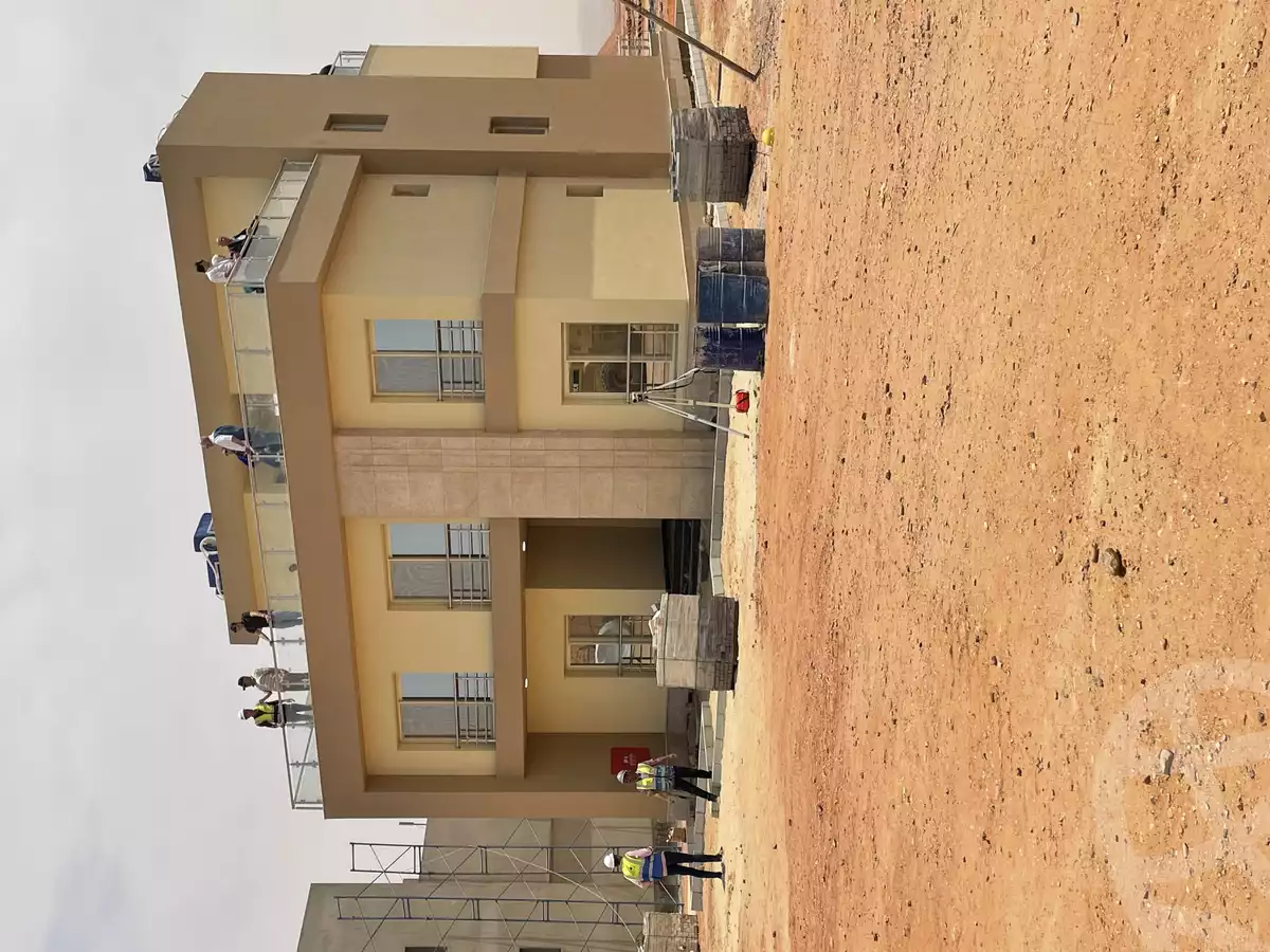 https://aqarmap.com.eg/en/listing/4233362-for-sale-cairo-new-administrative-capital-r8-rmtn