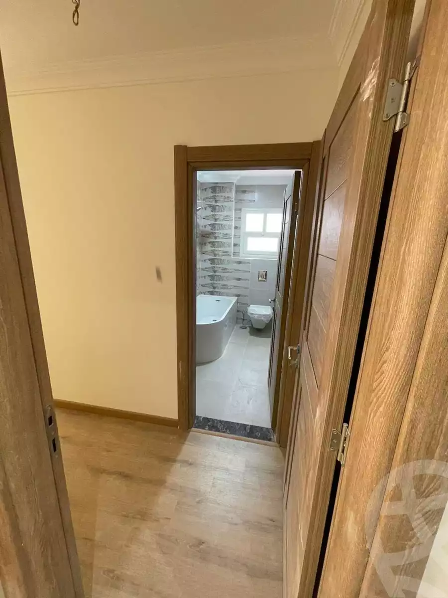 https://aqarmap.com.eg/en/listing/3880663-for-sale-cairo-el-sheikh-zayed-city-bait-el-watan