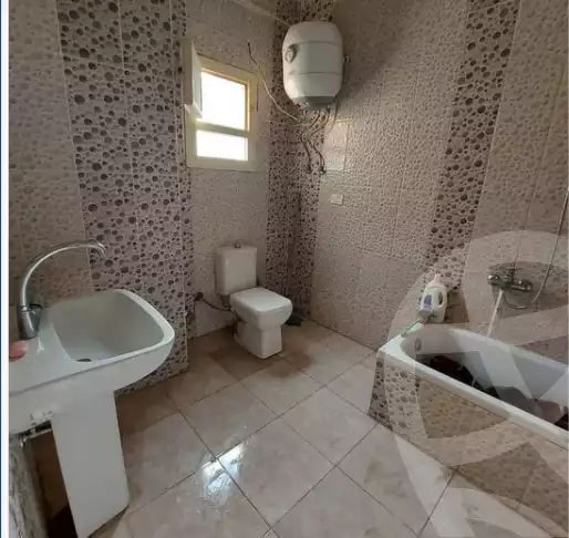 https://aqarmap.com.eg/ar/listing/3929863-for-rent-cairo-el-sheikh-zayed-city-el-hay-el-hady-ashaer-area-1-street-10