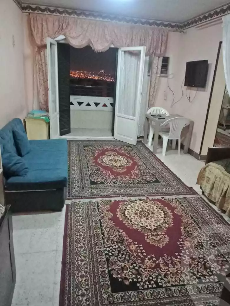 https://aqarmap.com.eg/ar/listing/3931312-for-rent-cairo-el-sheikh-zayed-city-el-hay-elsades-ashaer