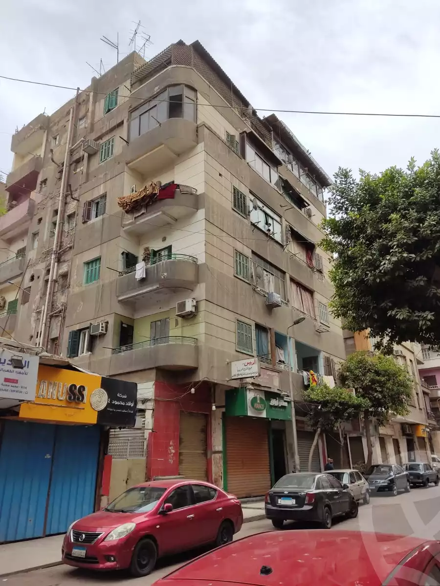 https://aqarmap.com.eg/ar/listing/3941247-for-sale-cairo-downtown-abdeen-abd-el-aziz-st