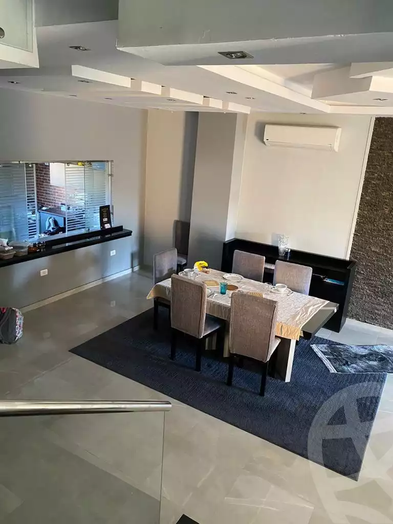 https://aqarmap.com.eg/ar/listing/3951426-for-rent-cairo-el-sheikh-zayed-city-compounds-in-sheikh-zayed-royal-meadows