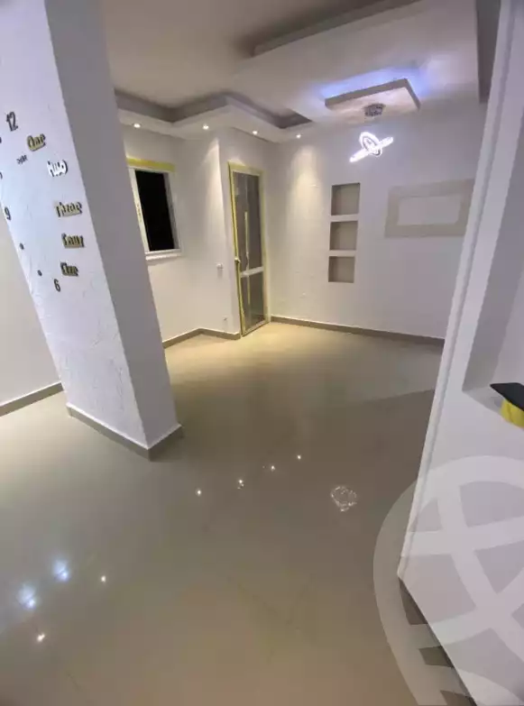 https://aqarmap.com.eg/ar/listing/3962791-for-sale-alexandria-krmwz