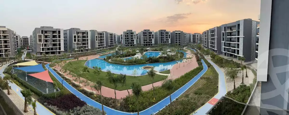 https://aqarmap.com.eg/ar/listing/3975463-for-sale-cairo-6th-of-october-compound-sun-capital