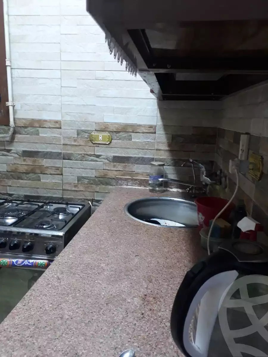 https://aqarmap.com.eg/en/listing/3978491-for-sale-cairo-helwan-hadayek-helwan-el-nasr-st