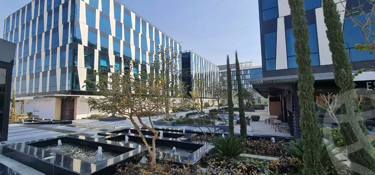 https://aqarmap.com.eg/ar/listing/3992157-for-sale-cairo-el-sheikh-zayed-city-compounds-brk-stryt-mwl-sky