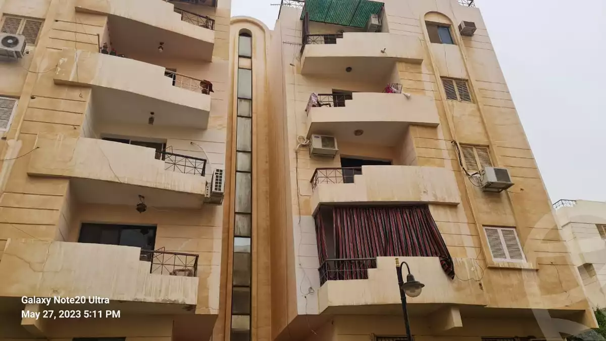 https://aqarmap.com.eg/en/listing/5996897-for-sale-cairo-new-cairo-south-investors-mohammed-nagib-axis-st