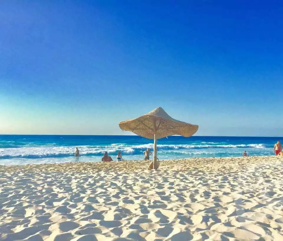 https://aqarmap.com.eg/ar/listing/4006668-for-rent-north-coast-resorts-heliopolis-tourism-village