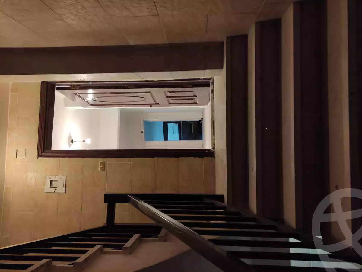 https://aqarmap.com.eg/ar/listing/4008708-for-sale-alexandria-cleopatra-tryq-ljysh