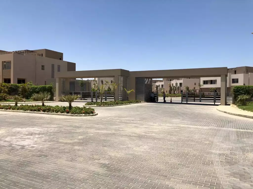 https://aqarmap.com.eg/en/listing/4013461-for-sale-cairo-6th-of-october-ltws-t-lshrqy