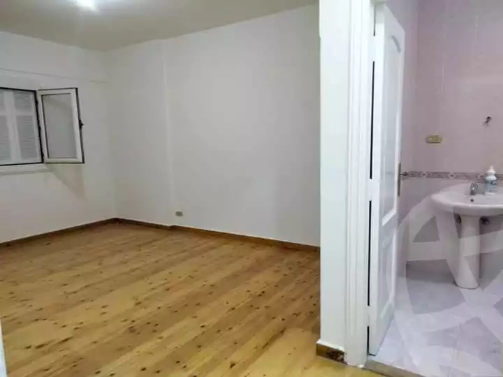 https://aqarmap.com.eg/en/listing/4020128-for-rent-alexandria-sn-styfnw-abd-el-hameed-el-deeb-st