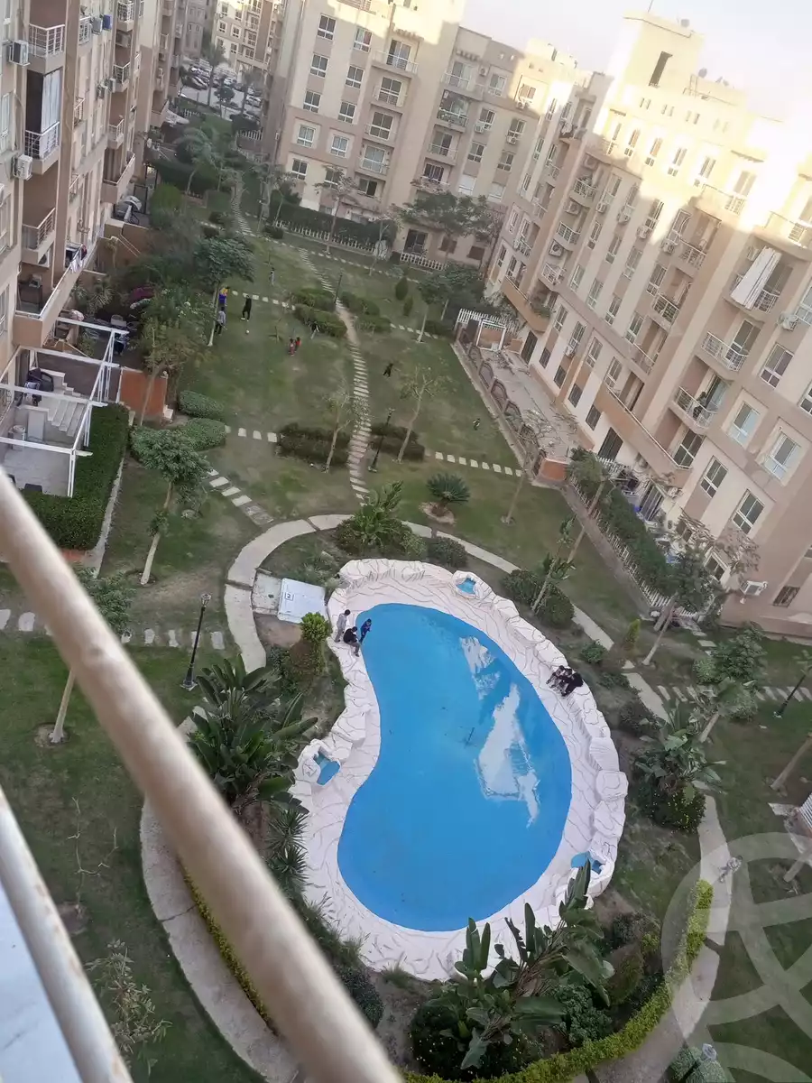 https://aqarmap.com.eg/en/listing/4040268-for-rent-cairo-6th-of-october-compound-degla-gardens