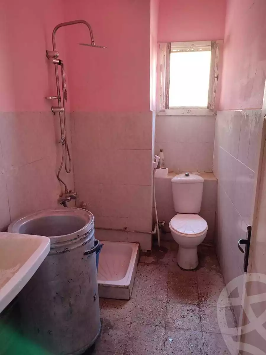 https://aqarmap.com.eg/ar/listing/4023637-for-rent-cairo-6th-of-october-ganob-el-ahyaaa-housing-63m-abu-el-wafa