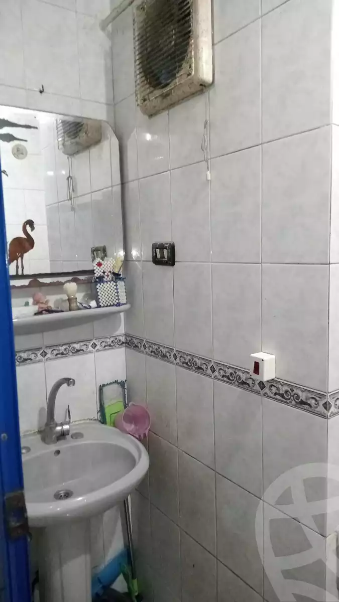 https://aqarmap.com.eg/en/listing/4024130-for-sale-alexandria-el-asafra-shr-mlk-hfny