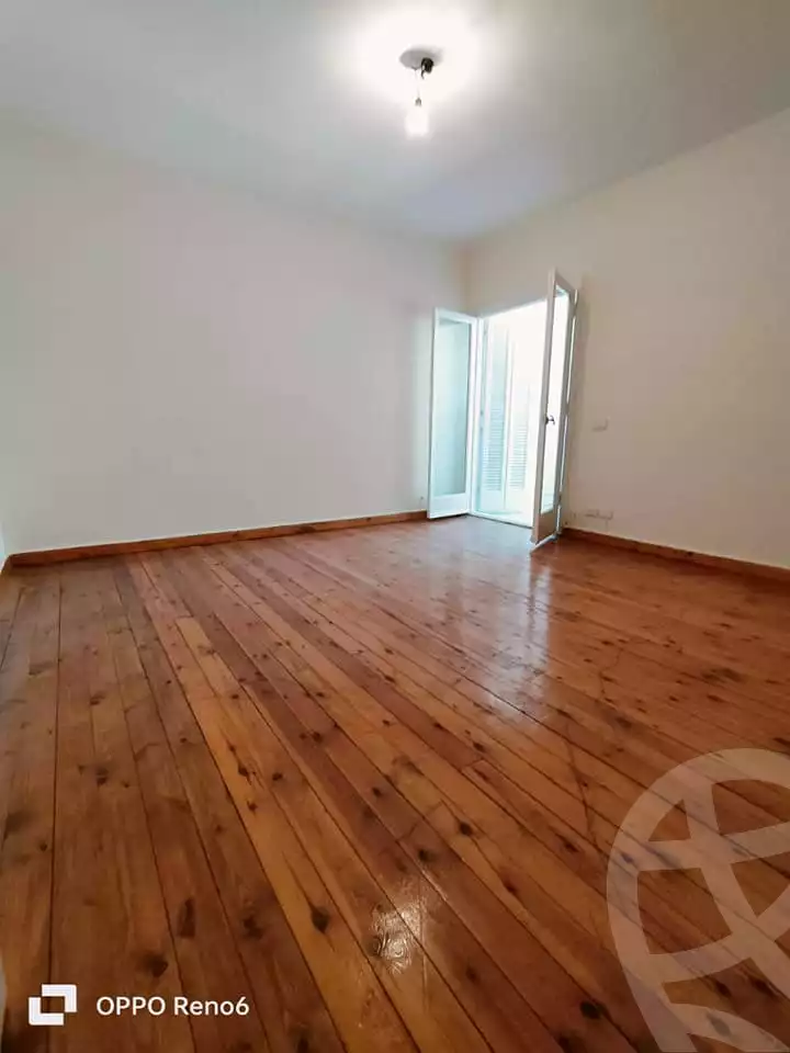 https://aqarmap.com.eg/ar/listing/4026372-for-sale-alexandria-sn-styfnw-abd-el-khalik-tharwat-st