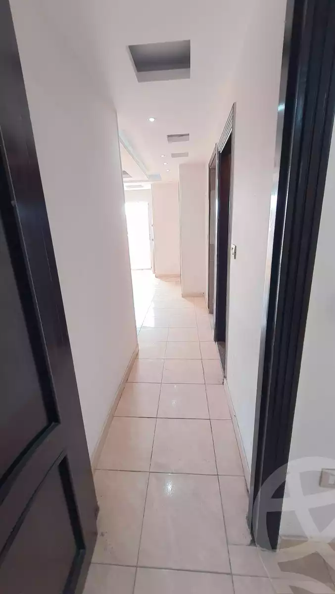 https://aqarmap.com.eg/ar/listing/4029542-for-sale-alexandria-moharram-bey-el-rasafa-st