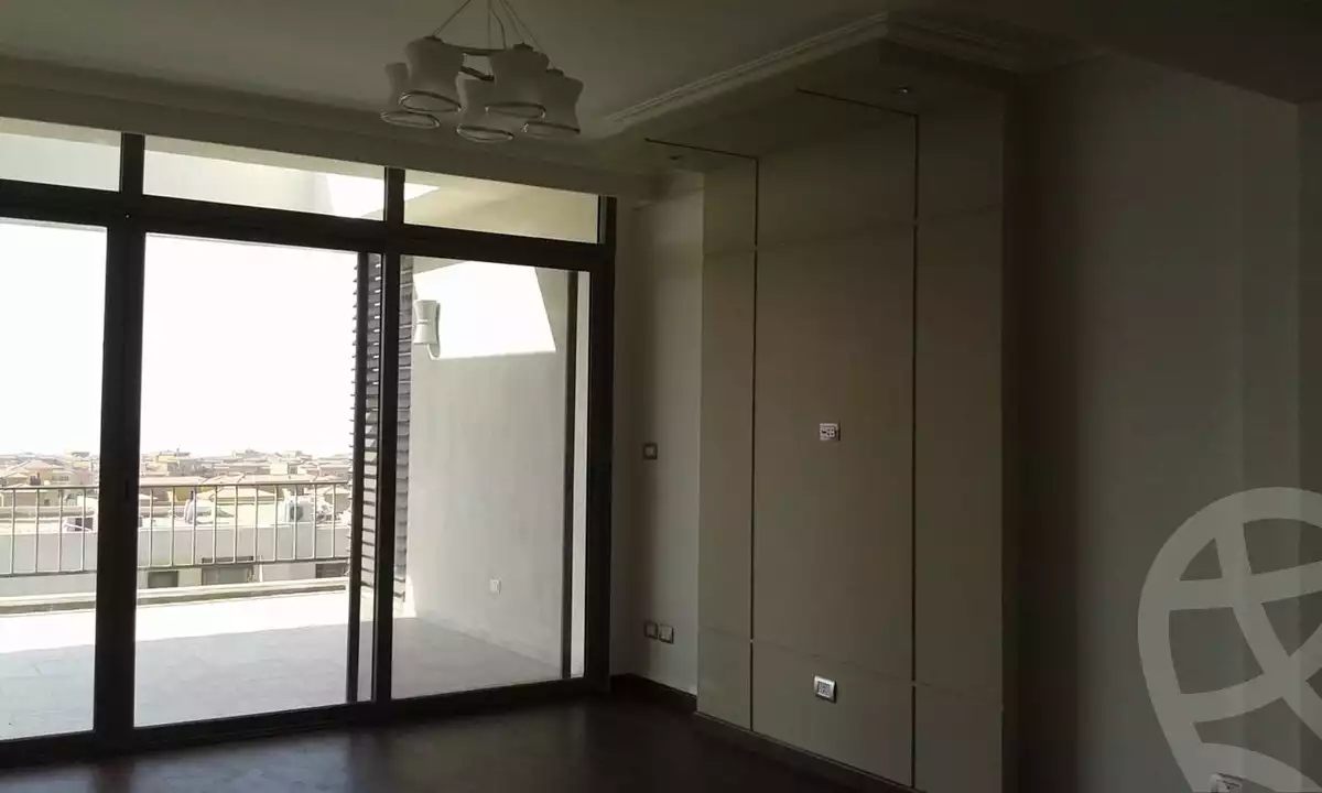 https://aqarmap.com.eg/en/listing/4031316-for-rent-cairo-el-sheikh-zayed-city-compounds-kmbwnd-ljry-swdyk