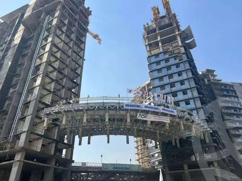 https://aqarmap.com.eg/ar/listing/4031421-for-sale-cairo-el-sheikh-zayed-city-compounds-brj-zyd-wr-llttwyr